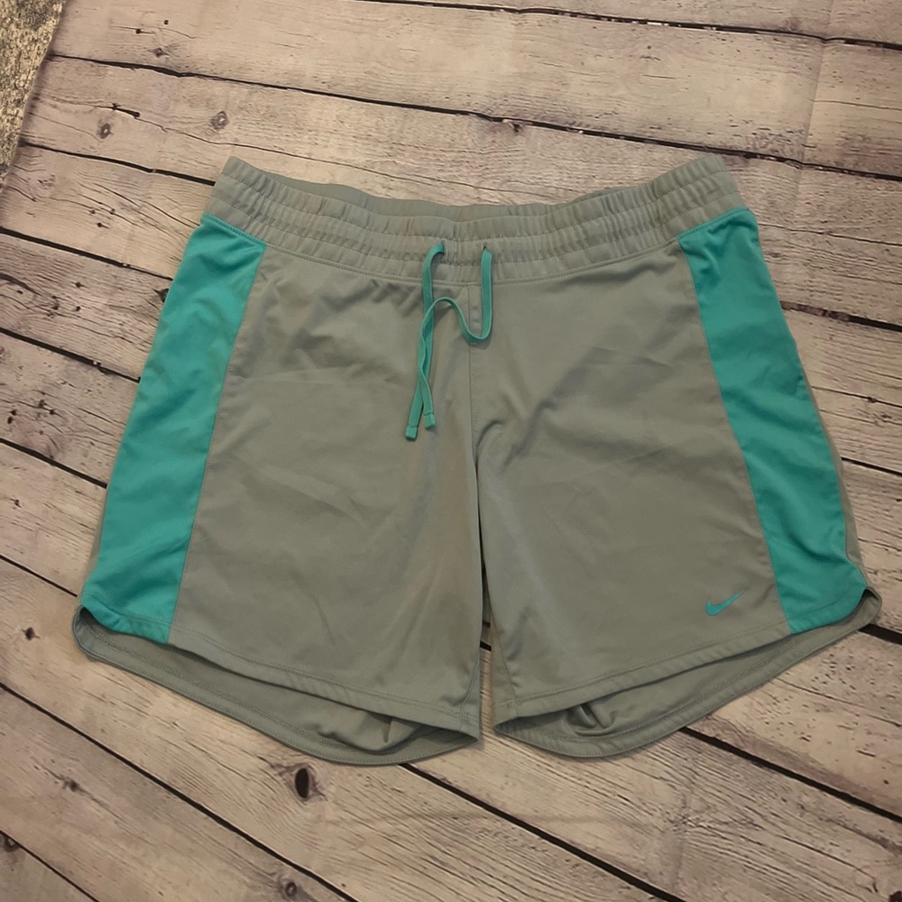 Nike Dri Fit Medium athletic Shorts